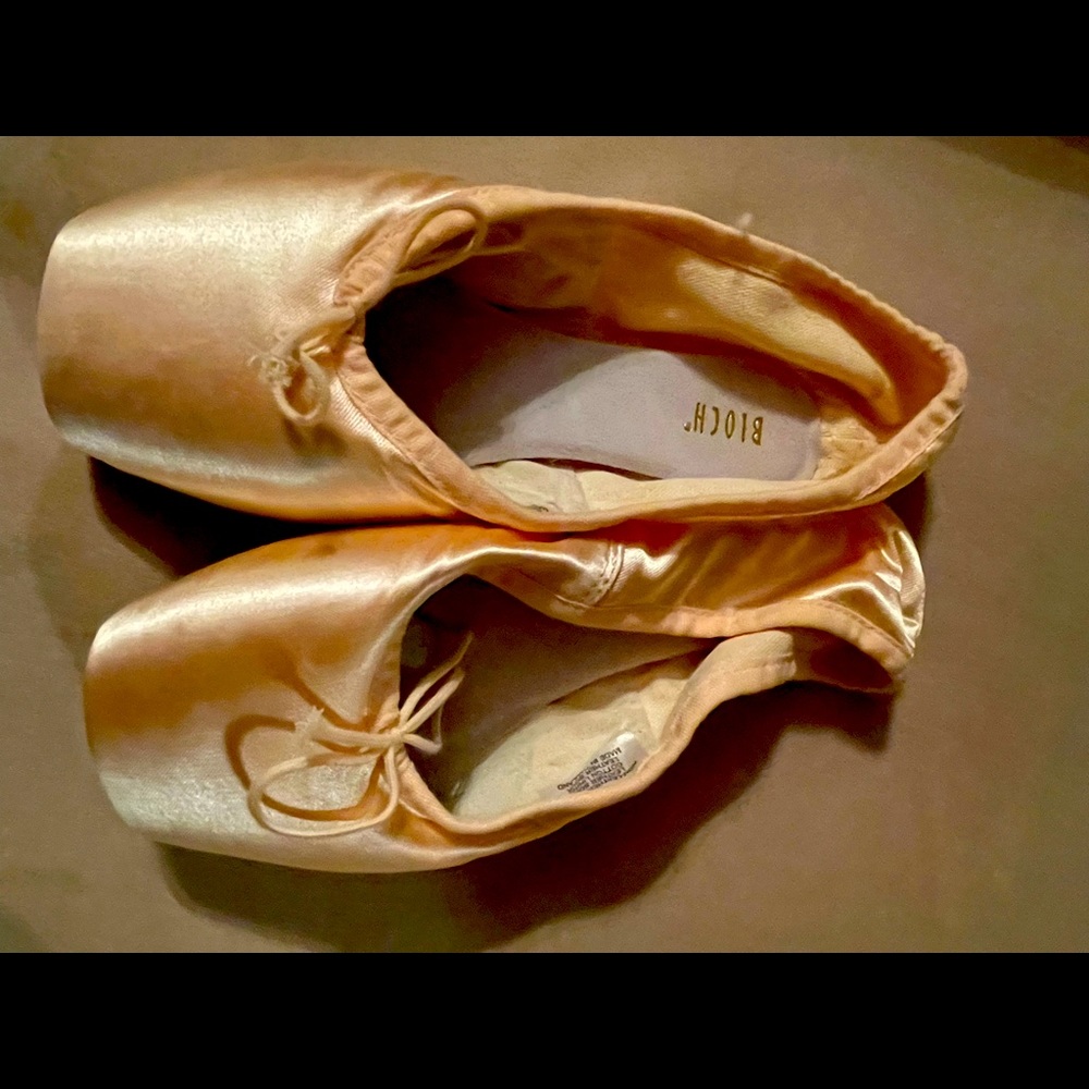 Bloch 5 1/2 XXX Hannah Pointe Shoes